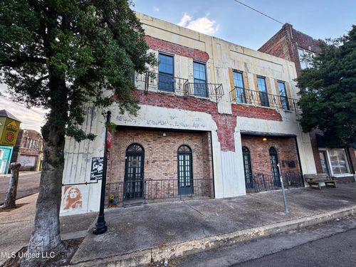 271 Delta Ave, Clarksdale, MS, 38614-4231 | Card Image