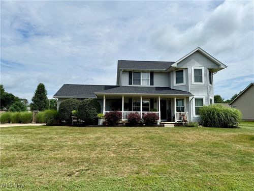 411 Heritage Dr, Gnadenhutten, OH, 44629-9726 | Card Image