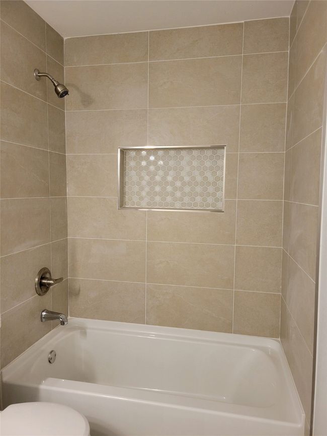 APT-2101 - 12484 Abrams Rd, Condo with 2 bedrooms, 2 bathrooms and null parking in Dallas TX | Image 18