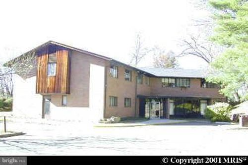 220 Culpeper St, WARRENTON, VA, 20186-3248 | Card Image