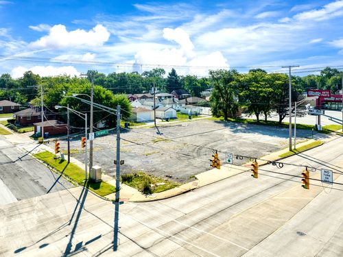 3701 Grant St, Gary, IN, 46408-2142 | Card Image