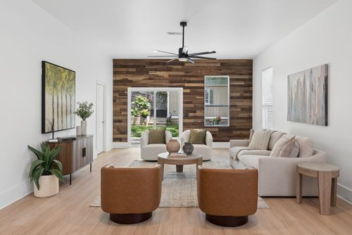 1003 Thomas Ave, Nashville, TN, 37216-3027 | Card Image