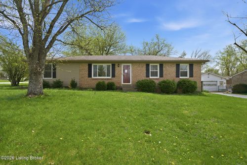 3701 Wiano Dr, Crestwood, KY, 40014-9629 | Card Image