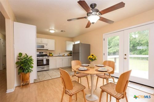 806 19th St, Copperas Cove, TX, 76522-2728 | Card Image