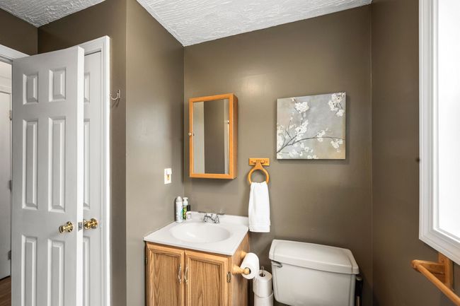 6 Whittaker Cir, Condo with 4 bedrooms, 2 bathrooms and null parking in Concord NH | Image 31