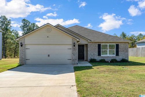 136 Hunters Cv, ODENVILLE, AL, 35120-3881 | Card Image