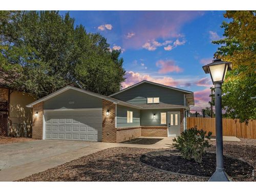 1226 Hunter Ct, Longmont, CO, 80501 | Card Image