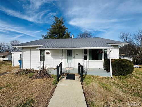 404 Locust St, Bloomfield, MO, 63825-9237 | Card Image