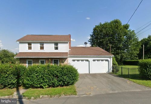 142 Hill St, FROSTBURG, MD, 21532-2208 | Card Image