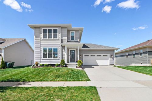868 Tamarack Ln, SUN PRAIRIE, WI, 53590-7801 | Card Image