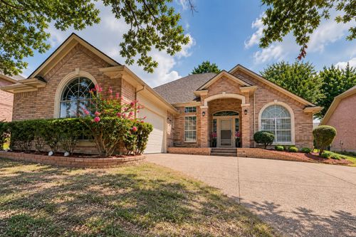 2508 Peach Blossom Ct, Bedford, TX, 76021-7235 | Card Image