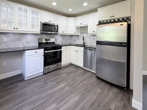 apt-6-19 Fernview Ave, North Andover, MA, 01845-4462 | Card Image