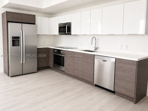 1809-1010 Sw 2nd Ave, Miami, FL, 33130-4462 | Card Image