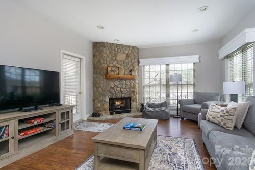 162 Stonecrest Ct, Lake Lure, NC, 28746-8808 | Card Image