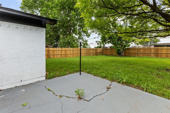 View of yard featuring a patio | Image 25