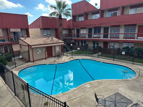 apt-906-3243 Nacogdoches Rd, San Antonio, TX, 78217-3327 | Card Image