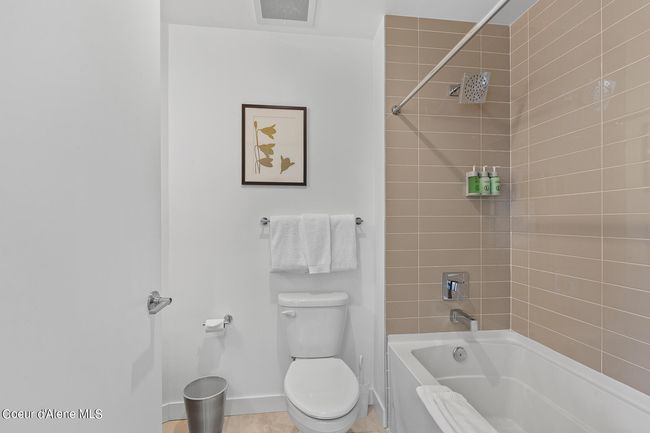 402 - 201 N 1 St St, Condo with 2 bedrooms, 2 bathrooms and null parking in Coeur D Alene ID | Image 12