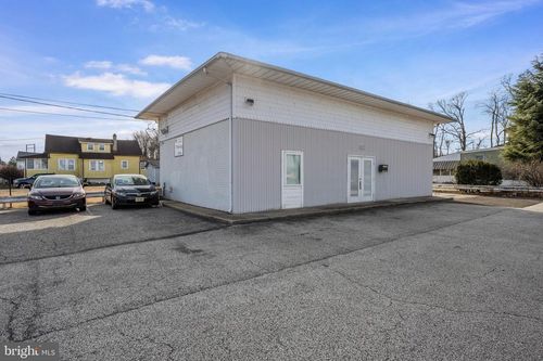 901 Crown Point Rd, Westville, NJ, 08093-1316 | Card Image