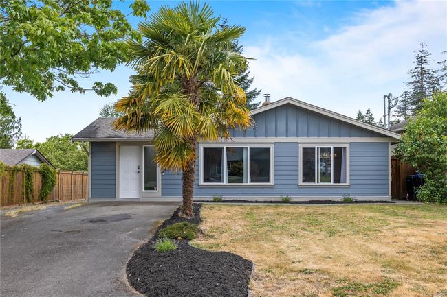 660 Phillips St, House other with 3 bedrooms, 2 bathrooms and 2 parking in Parksville BC | Image 12