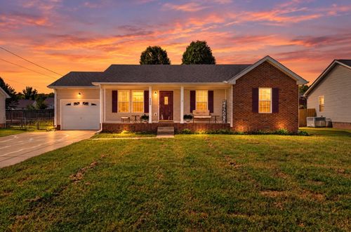 3458 Kingfisher Dr, Clarksville, TN, 37042-1520 | Card Image