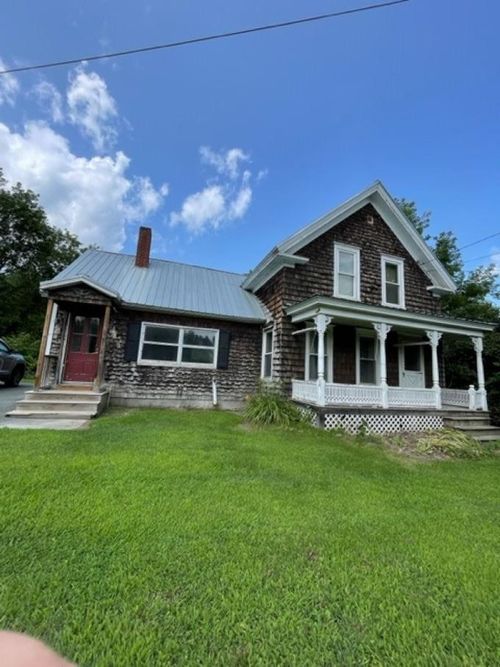 1957 Memorial Dr, St. Johnsbury, VT, 05819-8517 | Card Image