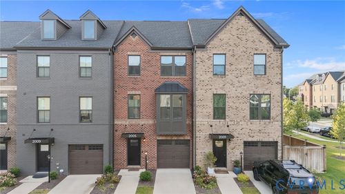 2005 Old Manchester St, Richmond, VA, 23225-3840 | Card Image