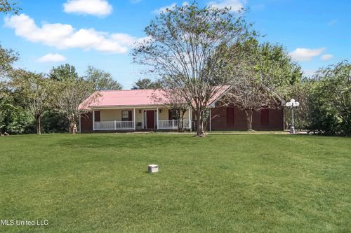 294 County Road 325, Vaiden, MS, 39176-5237 | Card Image