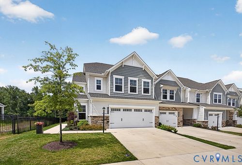 18517 Palisades Rdg, Moseley, VA, 23120-2353 | Card Image