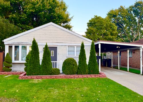 8401 S Scottsdale Ave, Chicago, IL, 60652-3061 | Card Image