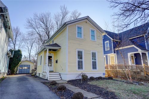 185 Caroline St, Rochester, NY, 14620-2127 | Card Image