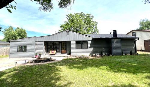 1124 N 7th St, Arkansas City, KS, 67005-2022 | Card Image