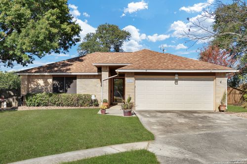 7811 Clymer, San Antonio, TX, 78240-2219 | Card Image