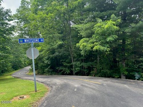 2808 Grist Mill Ln, Sevierville, TN, 37862-6505 | Card Image
