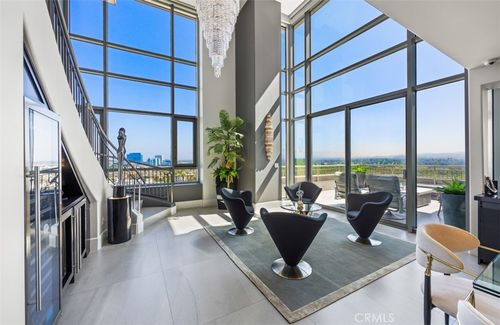 8155 Scholarship, Irvine, CA, 92612-5698 | Card Image