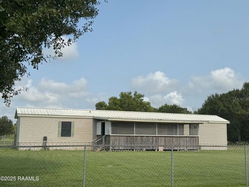 239 Canadian Ln, Church Point, LA, 70525-4831 | Card Image