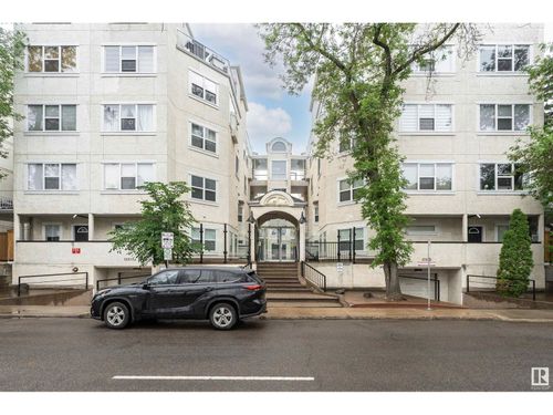 105-10933 82 Ave Nw, Edmonton, AB, T6G0S7 | Card Image