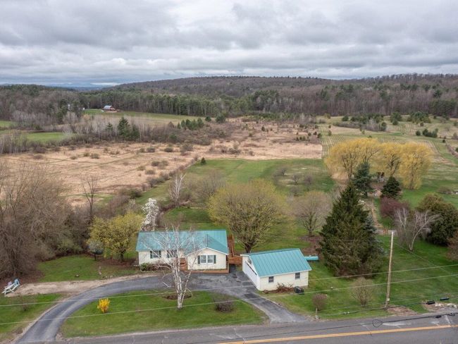 1501 W Salisbury Rd, House other with 3 bedrooms, 1 bathrooms and null parking in Salisbury VT | Image 5