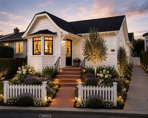 495 Saint Anns Dr, Laguna Beach, CA, 92651-2534 | Card Image