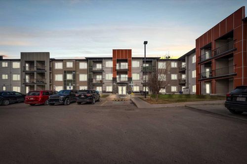 319-4 Sage Hill Terr Nw, Calgary, AB, T3R0W4 | Card Image