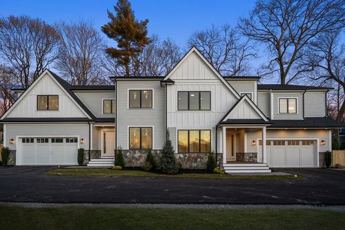 2-1058 Beacon St, Newton, MA, 02459-1742 | Card Image