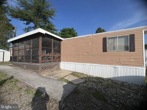 5 Sammys Mobile Home Park, SCHUYLKILL HAVEN, PA, 17972-9753 | Card Image