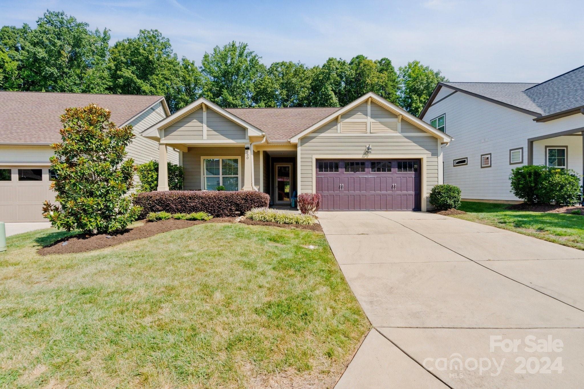Tallulah Falls Dr, Denver, NC 28037