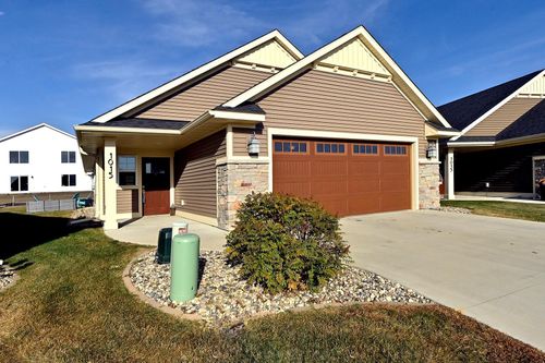 1015 Sunrise Circle, Dassel, MN, 55325 | Card Image