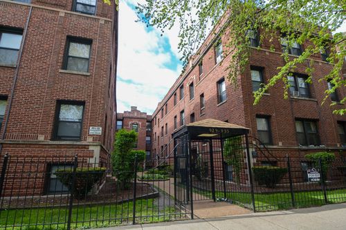 apt-3s-929 W Sunnyside Ave, Chicago, IL, 60640-6061 | Card Image