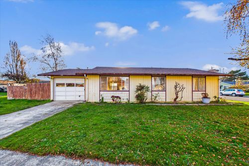 1243 Devlin Ct, Arcata, CA, 95521-4603 | Card Image