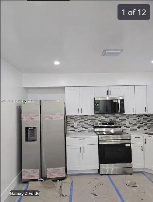 2-13240 Ne 4th Ave, North Miami, FL, 33161-3910 | Card Image