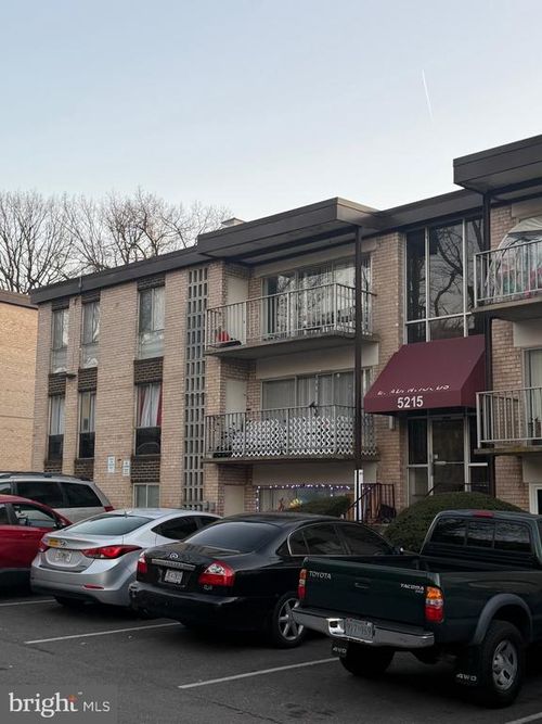 apt-104-5215 Newton St, BLADENSBURG, MD, 20710-2340 | Card Image