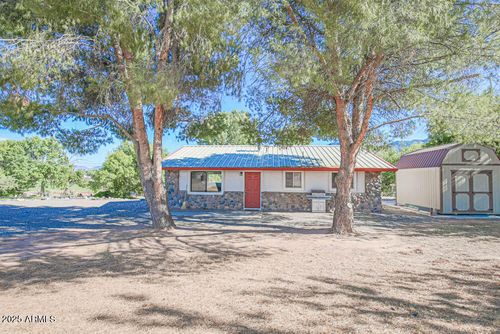 2045 S Hillcrest Dr, Camp Verde, AZ, 86322-6941 | Card Image