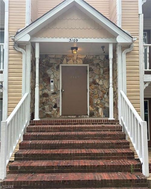 unit-b-3109 Darden Rd, Greensboro, NC, 27407-6756 | Card Image