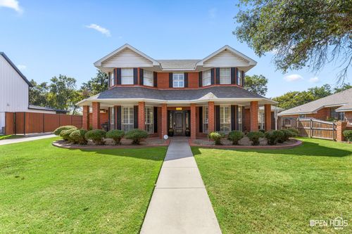 4320 Grants Gln, Wichita Falls, TX, 76309-1425 | Card Image